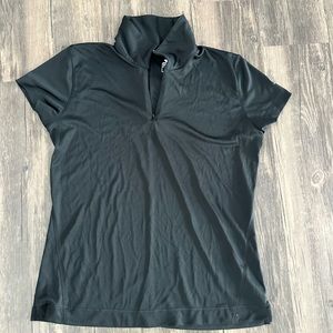 Women’s black quarter zip short sleeve. Golf shirt. PRICE DROP!!!! ❤️